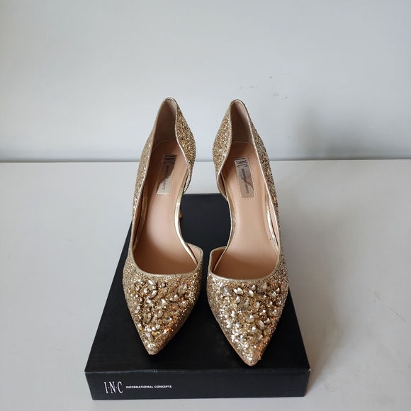 🔥INC International Concept Sparkling Gold Shoes - Picture 4 of 17